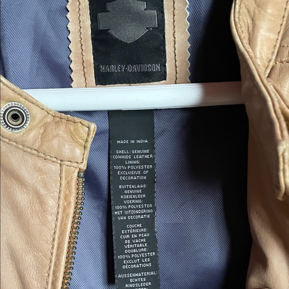 Harley-Davidson Women's Beige Leather Jacket - Picture 2 of 13